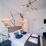 The Hotel, The Former Of Oscar Wilde