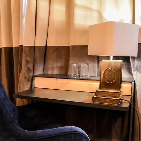 The Hotel, The Former Of Oscar Wilde