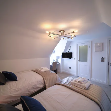 The Hotel, The Former Of Oscar Wilde 3* Bray