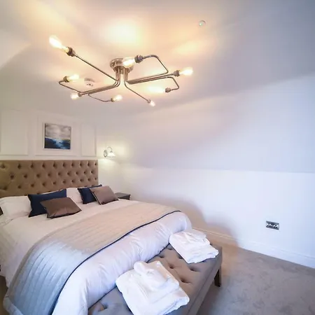 The Hotel, The Former Of Oscar Wilde 3*