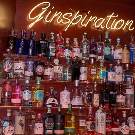 The Hotel, The Former Of Oscar Wilde