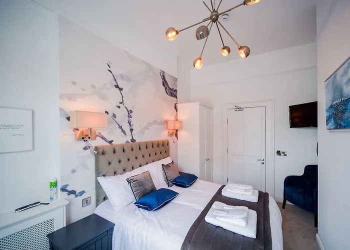 The Hotel, The Former Of Oscar Wilde