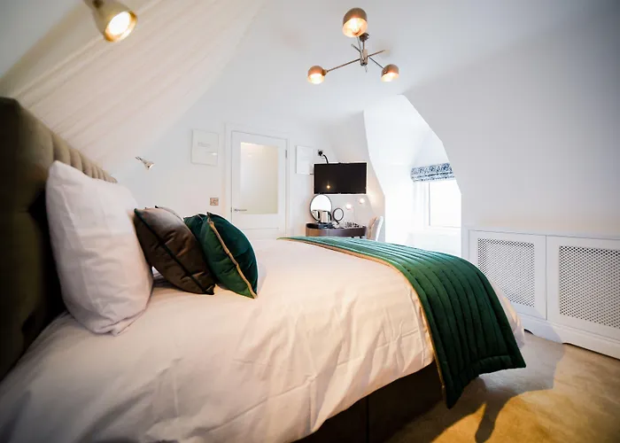 The Hotel, The Former Of Oscar Wilde ホテル ブレイ