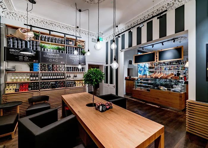 The Hotel, The Former Of Oscar Wilde ホテル