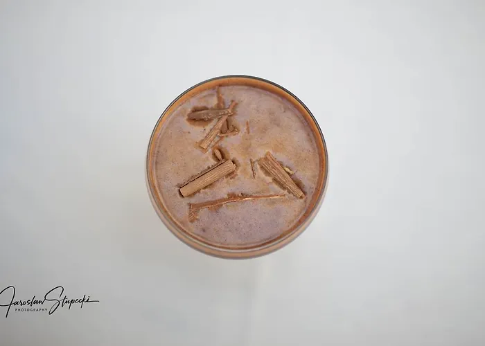 The Hotel, The Former Of Oscar Wilde 3* ブレイ